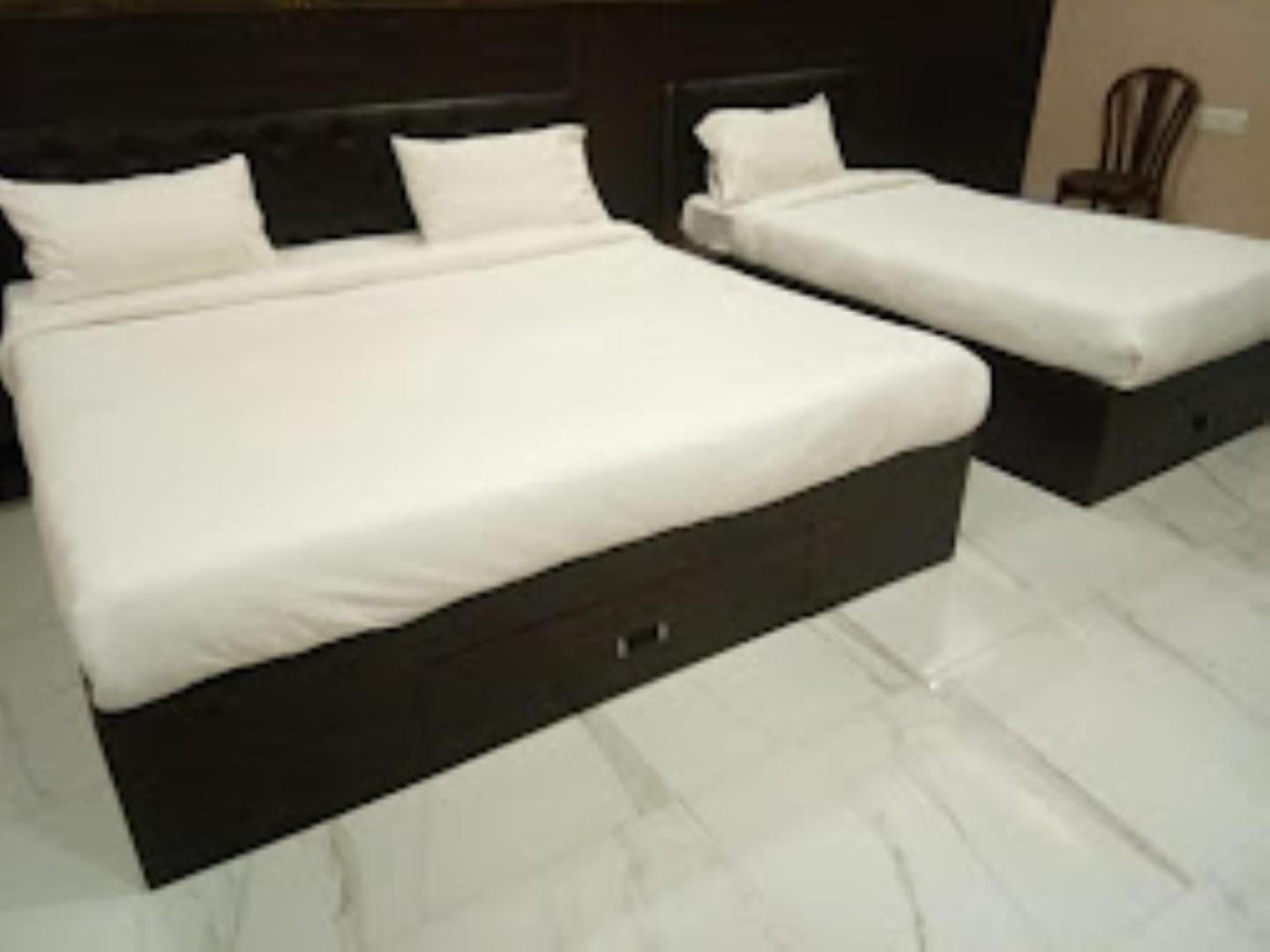 Hotel Vk Inn Prayagraj Extérieur photo