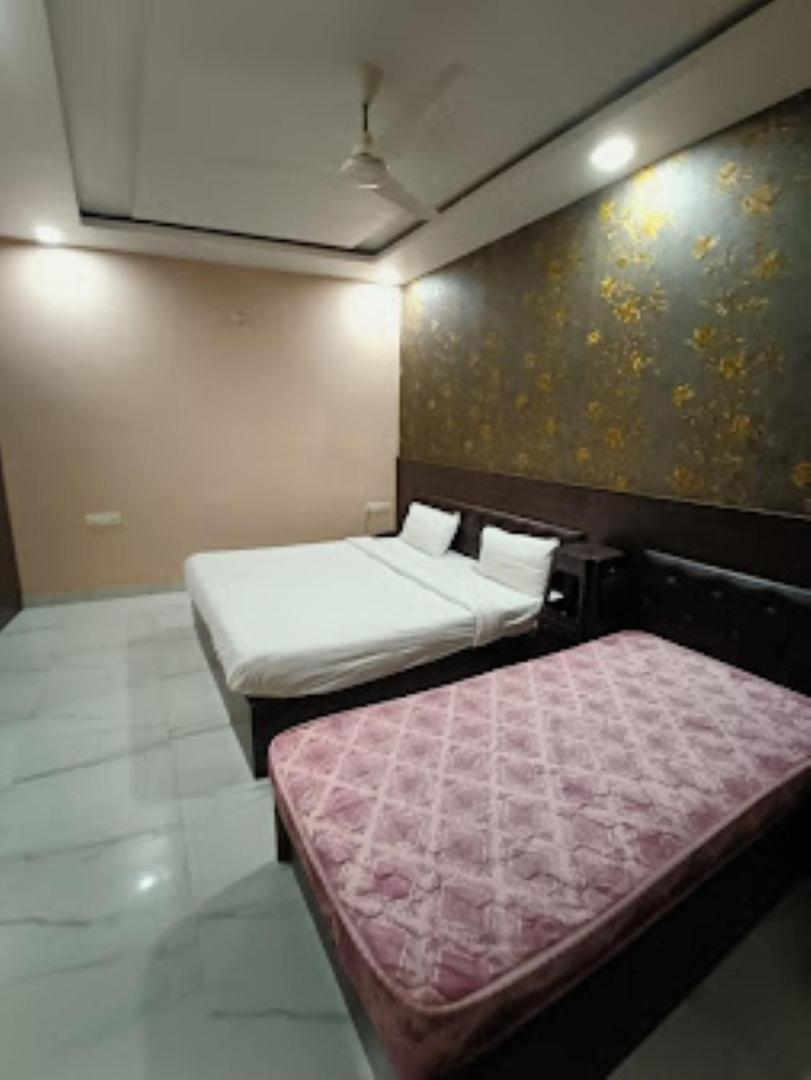 Hotel Vk Inn Prayagraj Extérieur photo
